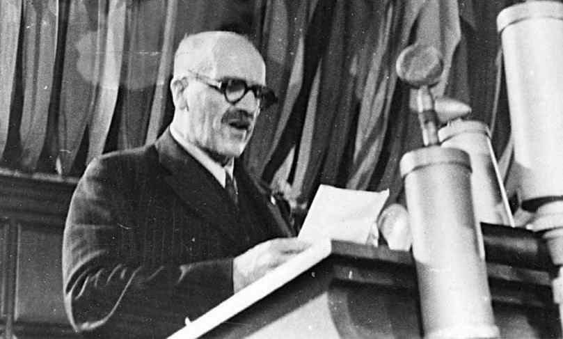 J.B.S. Haldane known as a Darwinian preacher.